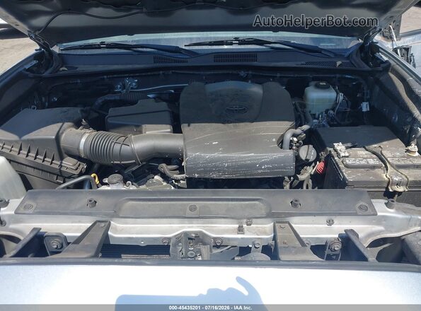 3TMCZ5AN6PM545010 2023 TOYOTA TACOMA Silver Vista trasera