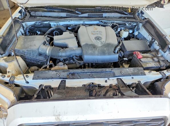 3TMCZ5AN6PM546688 2023 TOYOTA TACOMA White Սալոնի հետևի տեսք