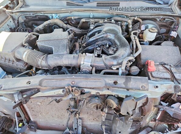 3TMCZ5AN6PM575852 2023 TOYOTA TACOMA Green Vista interior trasera