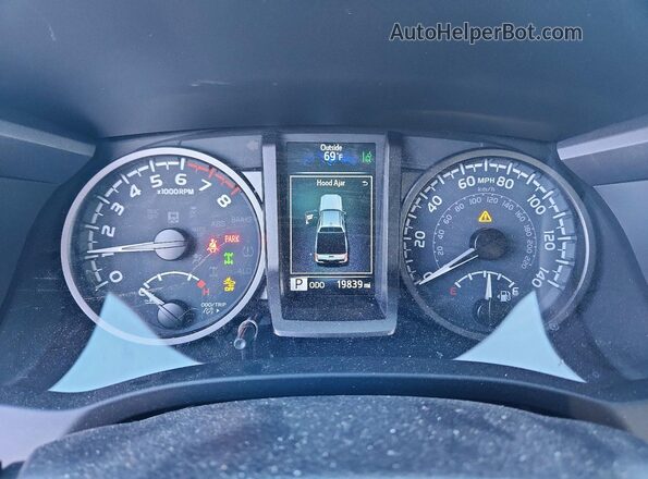 3TMCZ5AN6PM575852 2023 TOYOTA TACOMA Green Vista del cuadro de instrumentos