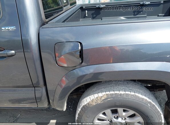 3TMCZ5AN7HM084577 2017 TOYOTA TACOMA Gray 