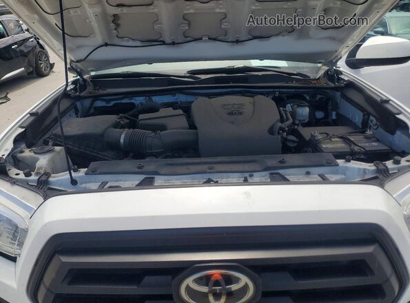 3TMCZ5AN7NM468032 2022 TOYOTA TACOMA White Սալոնի հետևի տեսք