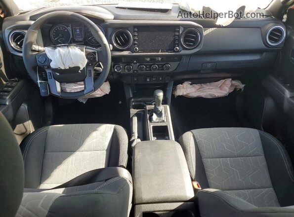 3TMCZ5AN7PM541676 2023 TOYOTA TACOMA Белый Вид панели приборов