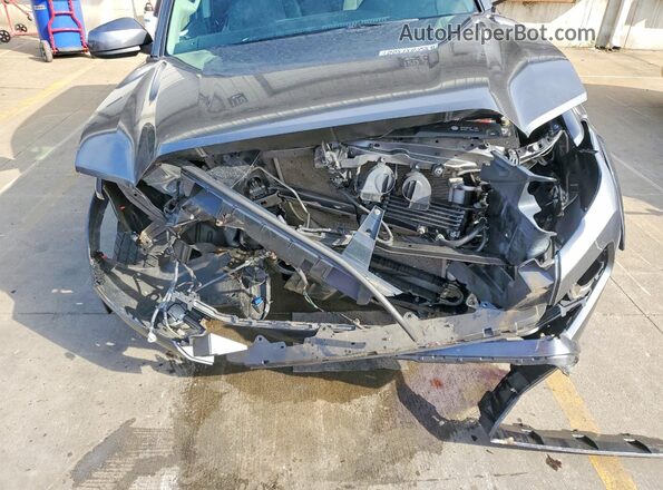 3TMCZ5AN8HM045951 2017 TOYOTA TACOMA Gray Vista interior trasera