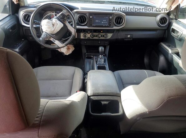 3TMCZ5AN8HM045951 2017 TOYOTA TACOMA Gray Vista del salpicadero