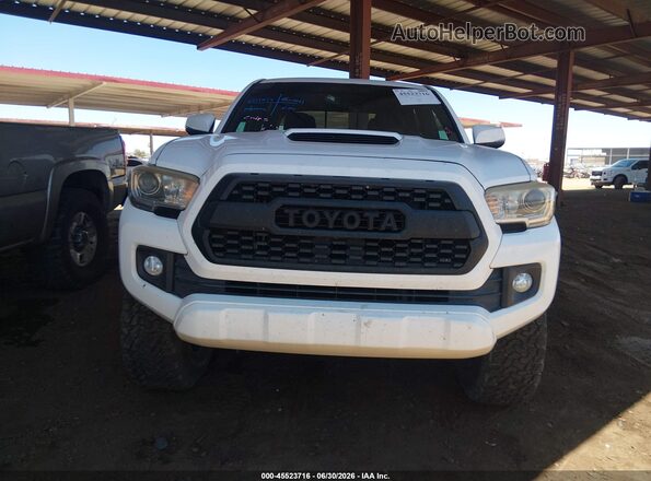 3TMCZ5AN8HM059476 2017 TOYOTA TACOMA White Vista del cuadro de instrumentos