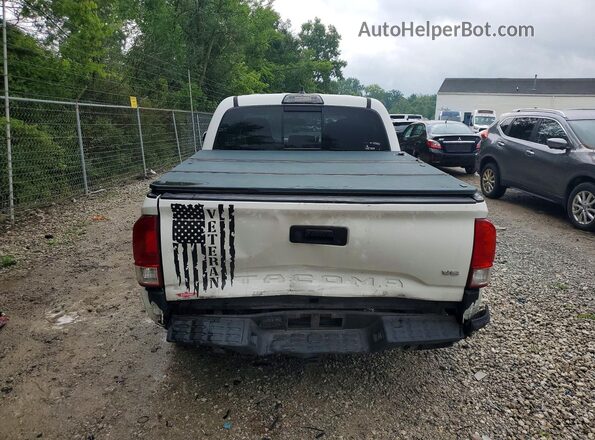3TMCZ5AN8HM062104 2017 TOYOTA TACOMA White Հետևի տեսք