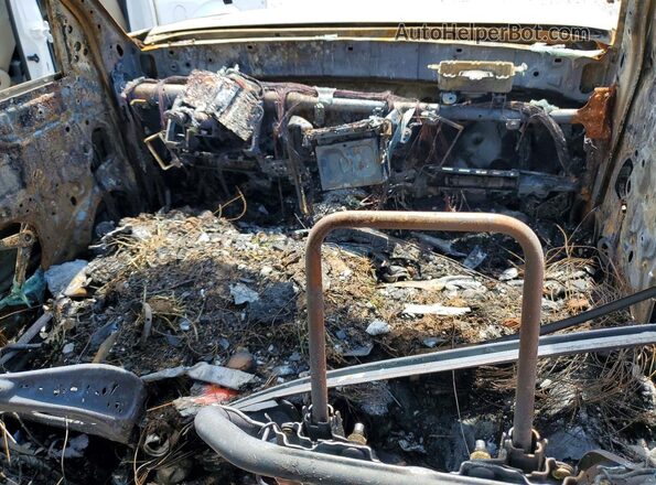 3TMCZ5AN8HM095068 2017 TOYOTA TACOMA Burn Առջևի վահանակի տեսք