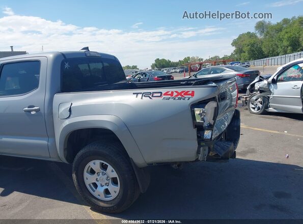 3TMCZ5AN8JM163102 2018 TOYOTA TACOMA Gray 