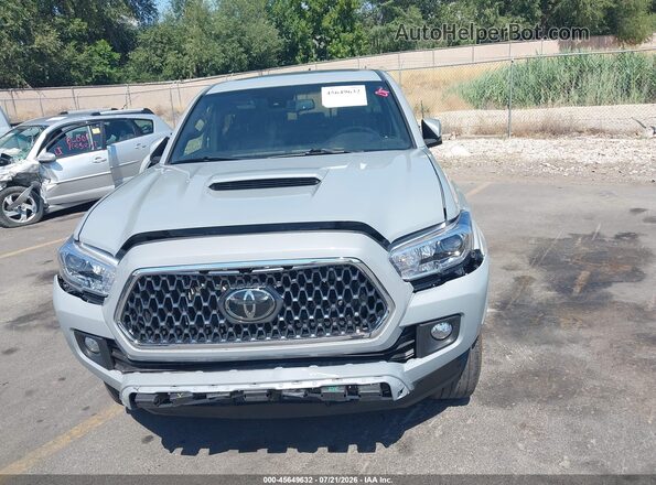 3TMCZ5AN8JM163102 2018 TOYOTA TACOMA Gray 