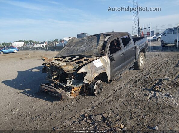 3TMCZ5AN8JM163620 2018 TOYOTA TACOMA Gray წინა ხედი