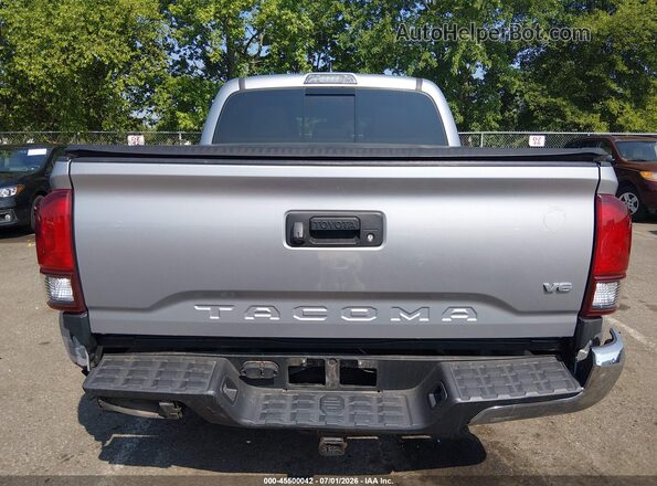 3TMCZ5AN8JM174889 2018 TOYOTA TACOMA Silver წინა ხედი