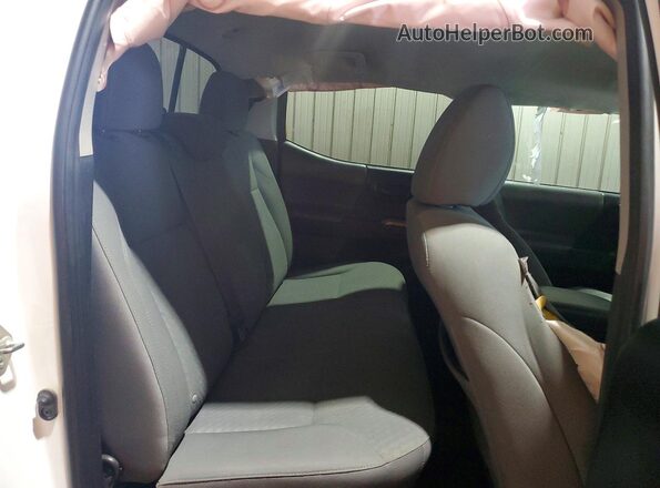 3TMCZ5AN8LM365103 2020 TOYOTA TACOMA White Rear seats view