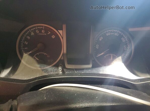 3TMCZ5AN8LM365103 2020 TOYOTA TACOMA White Instrument cluster view