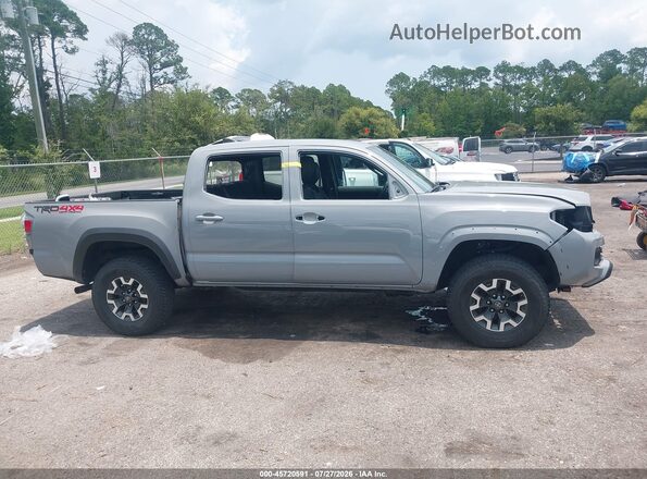 3TMCZ5AN8MM394618 2021 TOYOTA TACOMA Gray Vista interior trasera