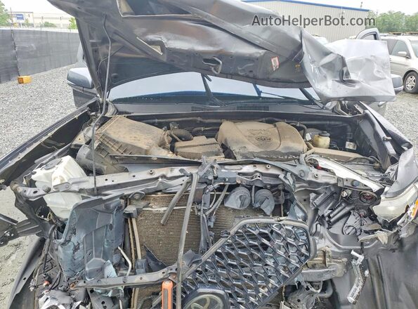 3TMCZ5AN9JM125510 2018 TOYOTA TACOMA Серый Вид задней части салона