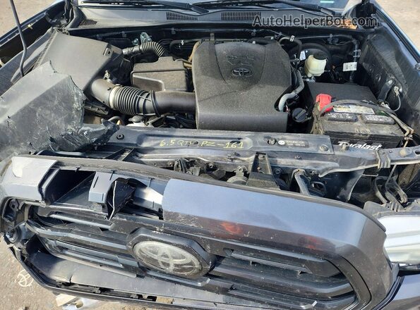 3TMCZ5AN9JM168731 2018 TOYOTA TACOMA Gray უკანა სალონის ხედი
