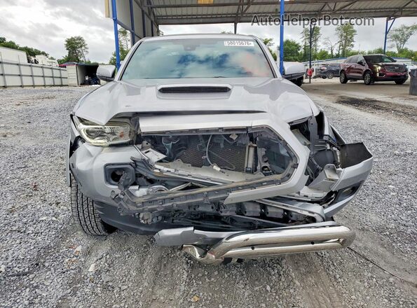 3TMCZ5AN9MM382784 2021 TOYOTA TACOMA Silver Widok z przodu