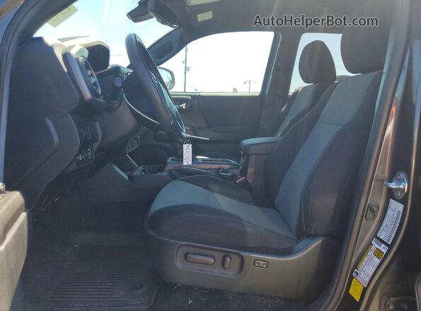 3TMCZ5AN9PM563338 2023 TOYOTA TACOMA Gray Սալոնի դիմացի տեսք