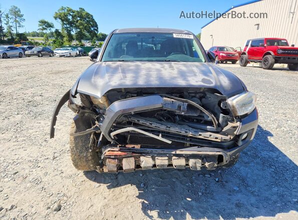 3TMCZ5ANXHM072987 2017 TOYOTA TACOMA Gray Вид спереду