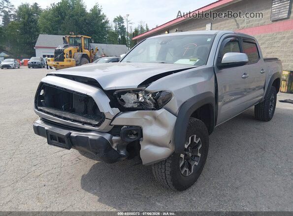 3TMCZ5ANXLM355981 2020 TOYOTA TACOMA Silver Widok z przodu