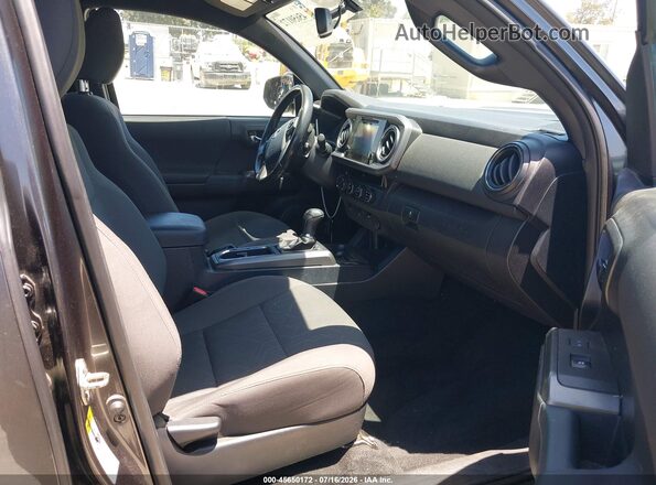 3TMDZ5BN1HM023423 2017 TOYOTA TACOMA Gray Front interior view