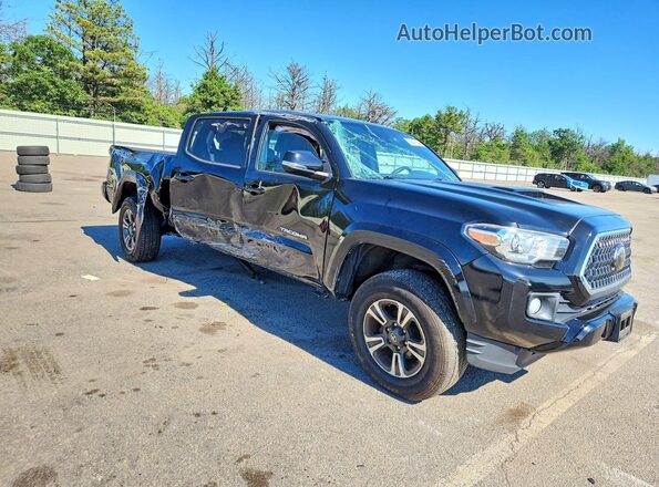 3TMDZ5BN1JM045637 2018 TOYOTA TACOMA Black Delantero derecho