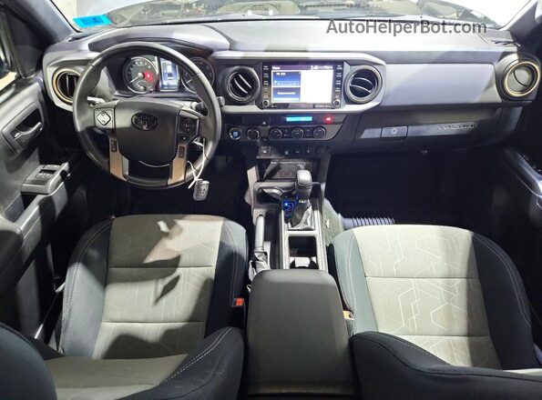 3TMDZ5BN1PM145472 2023 TOYOTA TACOMA Silver Vista del salpicadero