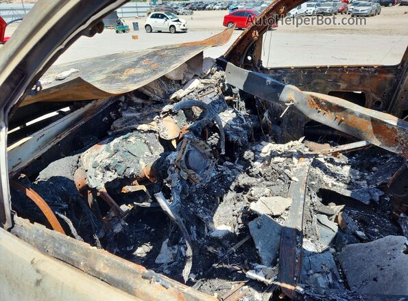 3TMDZ5BN2JM052158 2018 TOYOTA TACOMA Пожар Вид щитка приборов