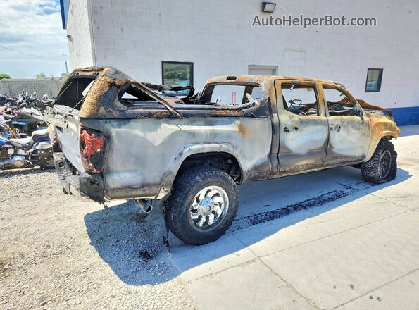 3TMDZ5BN2JM052158 2018 TOYOTA TACOMA Пожар Задняя правая четверть