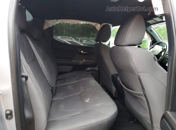 3TMDZ5BN2JM053634 2018 TOYOTA TACOMA Silver უკანა სავარძლების ხედი