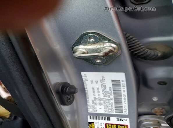 3TMDZ5BN2JM053634 2018 TOYOTA TACOMA Silver ძრავის განყოფილების ხედი