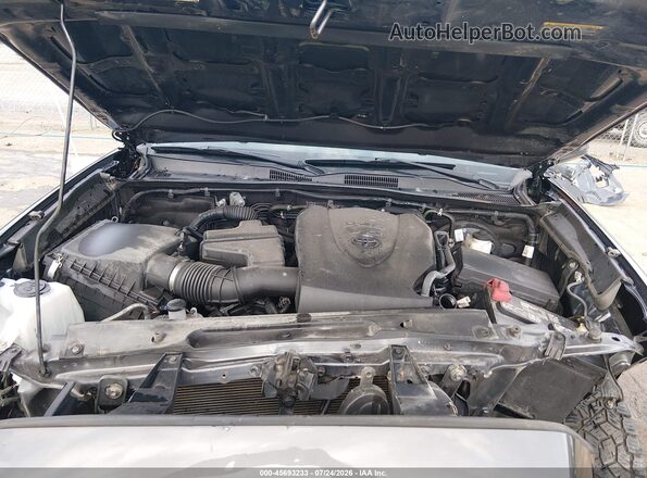 3TMDZ5BN2NM138513 2022 TOYOTA TACOMA Black Widok z tyłu
