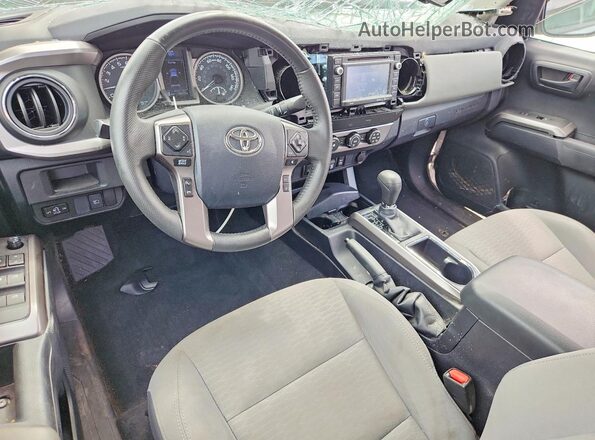 3TMDZ5BN3KM068466 2019 TOYOTA TACOMA Silver Вид панелі приладів