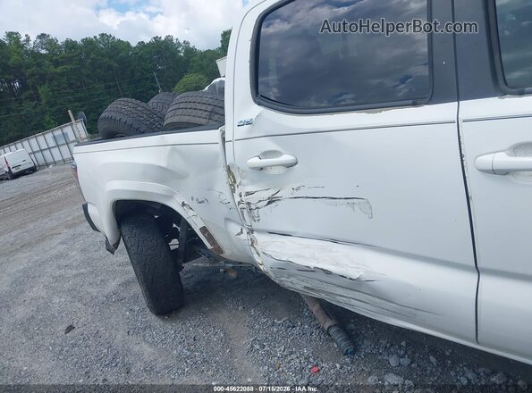 3TMDZ5BN5HM032254 2017 TOYOTA TACOMA White Widok z przodu