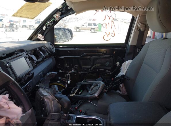 3TMDZ5BN6GM005367 2016 TOYOTA TACOMA Black Вид салону спереду
