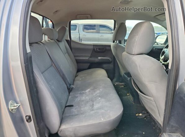 3TMDZ5BN6HM019870 2017 TOYOTA TACOMA Silver Widok tylnych siedzeń