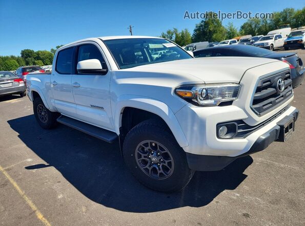 3TMDZ5BN6HM029749 2017 TOYOTA TACOMA White Front right