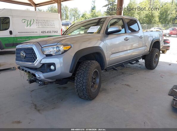 3TMDZ5BN6KM067005 2019 TOYOTA TACOMA Silver Przód lewy