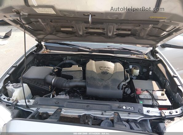 3TMDZ5BN7HM029615 2017 TOYOTA TACOMA Silver Rear view