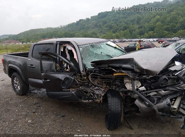 3TMDZ5BN9GM001040 2016 TOYOTA TACOMA Серый Вид спереди