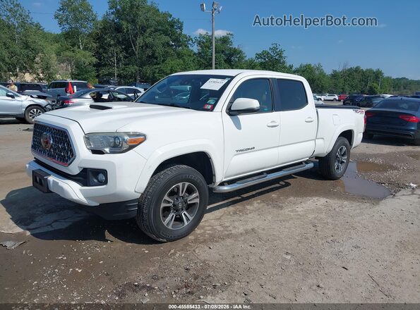 3TMDZ5BNXJM042459 2018 TOYOTA TACOMA White Front left
