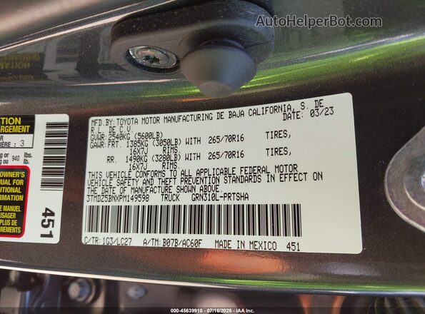 3TMDZ5BNXPM149598 2023 TOYOTA TACOMA Gray Widok komory silnika