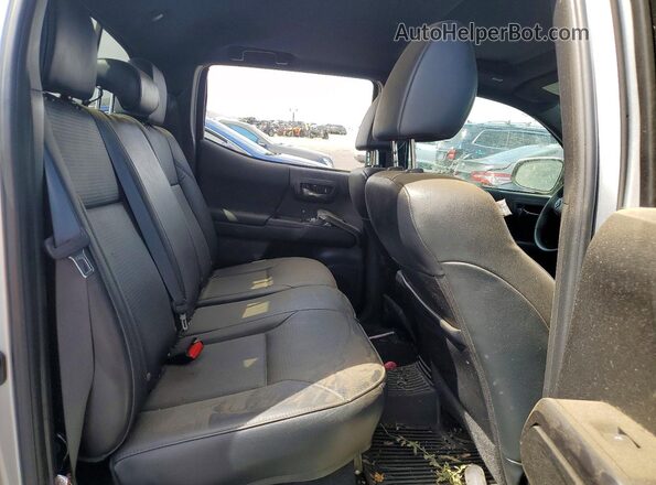 3TMDZ5BNXPM164246 2023 TOYOTA TACOMA Silver Հետևի նստատեղերի տեսք