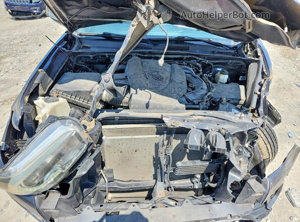 3TMGZ5AN4HM087745 2017 TOYOTA TACOMA Gray Rear interior view