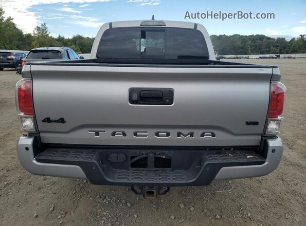3TMGZ5AN7HM050236 2017 TOYOTA TACOMA Silver Vista trasera
