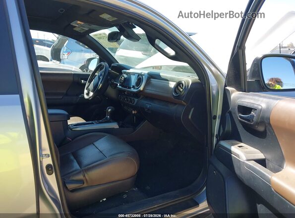 3TMGZ5AN7JM153601 2018 TOYOTA TACOMA Gray Vista interior delantera