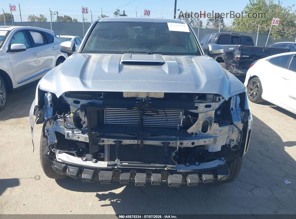 3TMKB5FN0RM008922 2024 TOYOTA TACOMA Silver Vista del cuadro de instrumentos