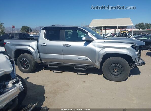 3TMKB5FN0RM008922 2024 TOYOTA TACOMA Silver Vista interior trasera