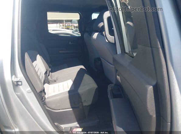 3TMKB5FN0RM008922 2024 TOYOTA TACOMA Silver Vista de la etiqueta del VIN
